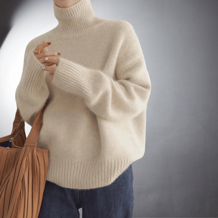 Sue - Soft Cashmere Turtleneck Jumper - Women Top