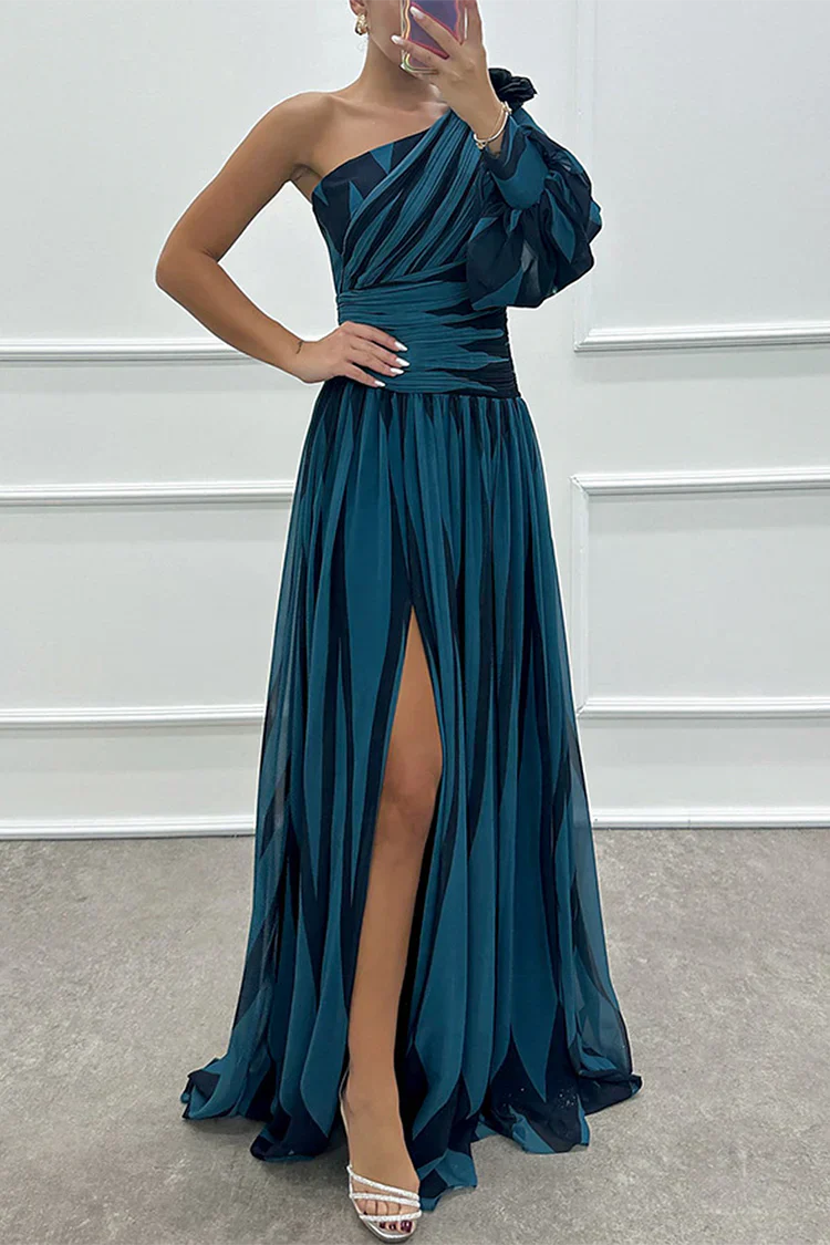 Millie™ | Striped One-Shoulder Maxi | Effortless Elegance with a Bold Twist