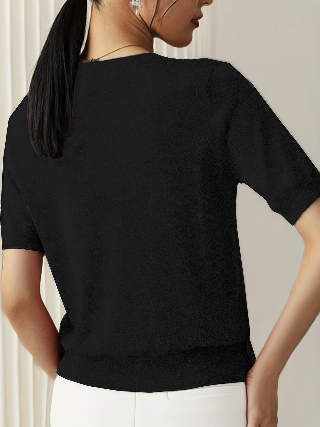 Leyla - Stylish Knitted T-shirt
