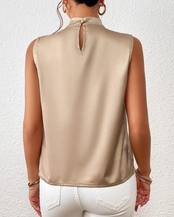 Adriana - Elegant Satin Sleeveless Blouse with Twisted Neckline