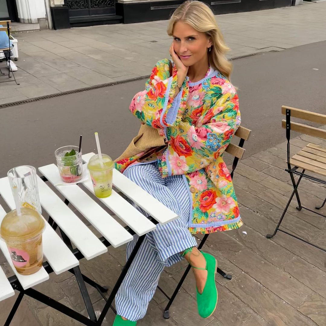 Aria - Stylish Printed Jacket - Versatile / XS - Jackets
