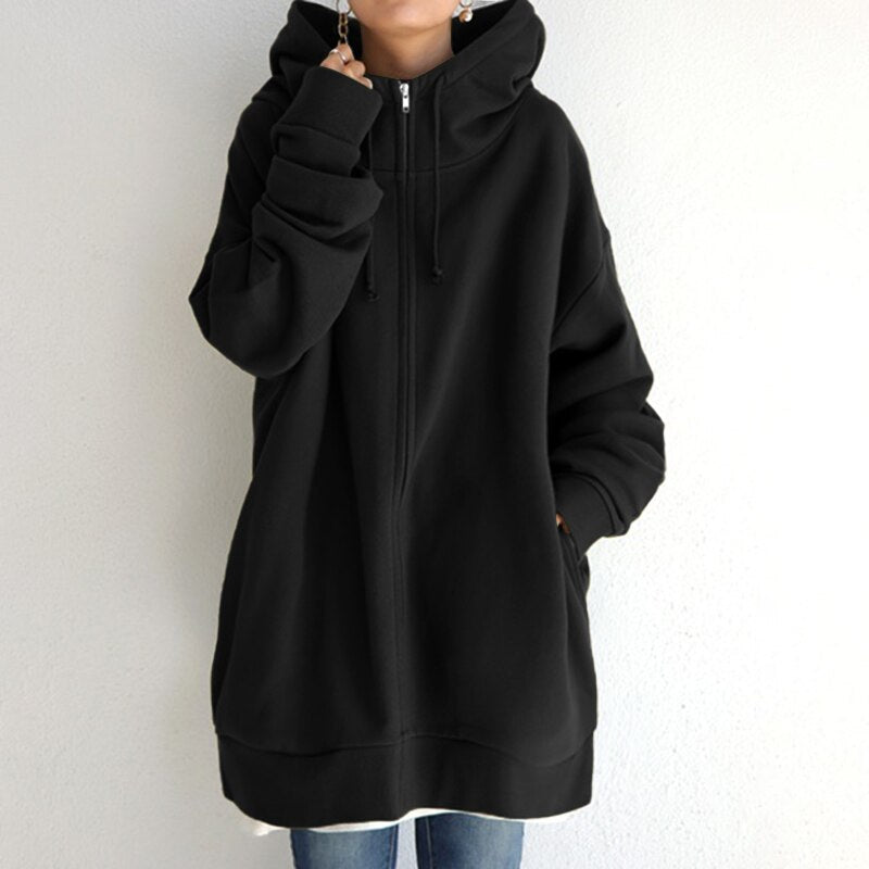 Britt - Oversized Winter Hoodie - Black / S - Hoodie
