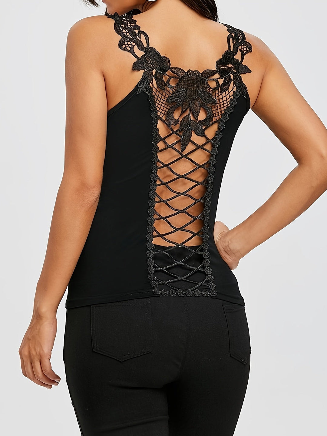 Evy - Black Lace Tanktop with Elegant Back Detail