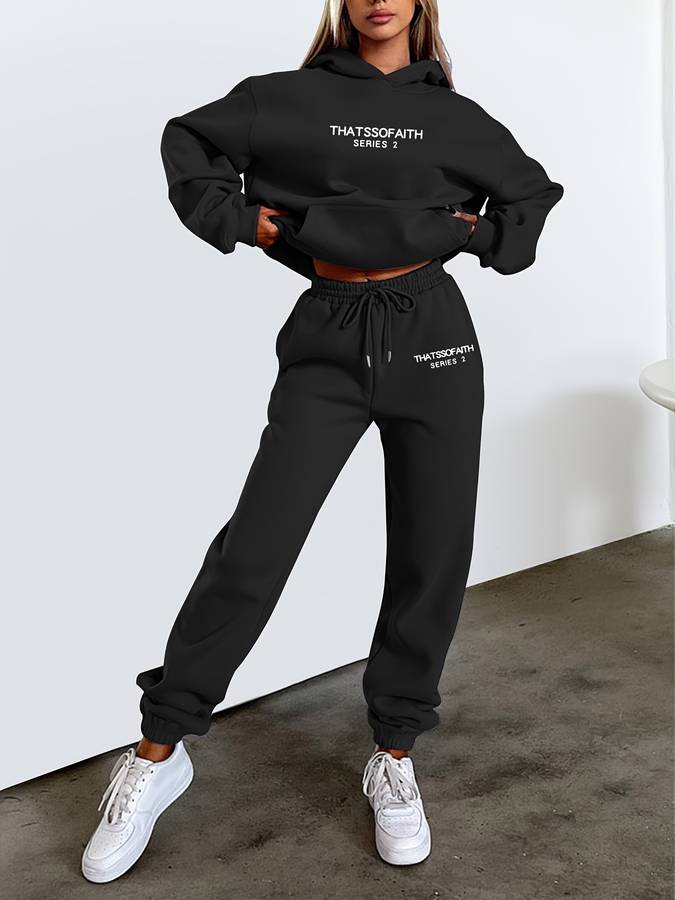 Kylie - Jogging Set With Hoodie - Black / S