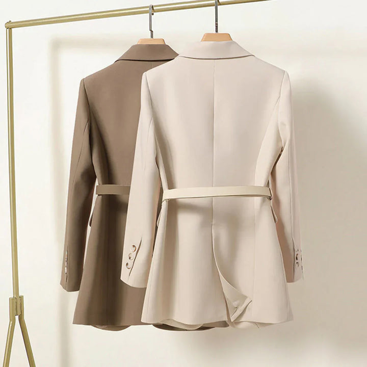 Nola - Elegant Long Blazer With Belt